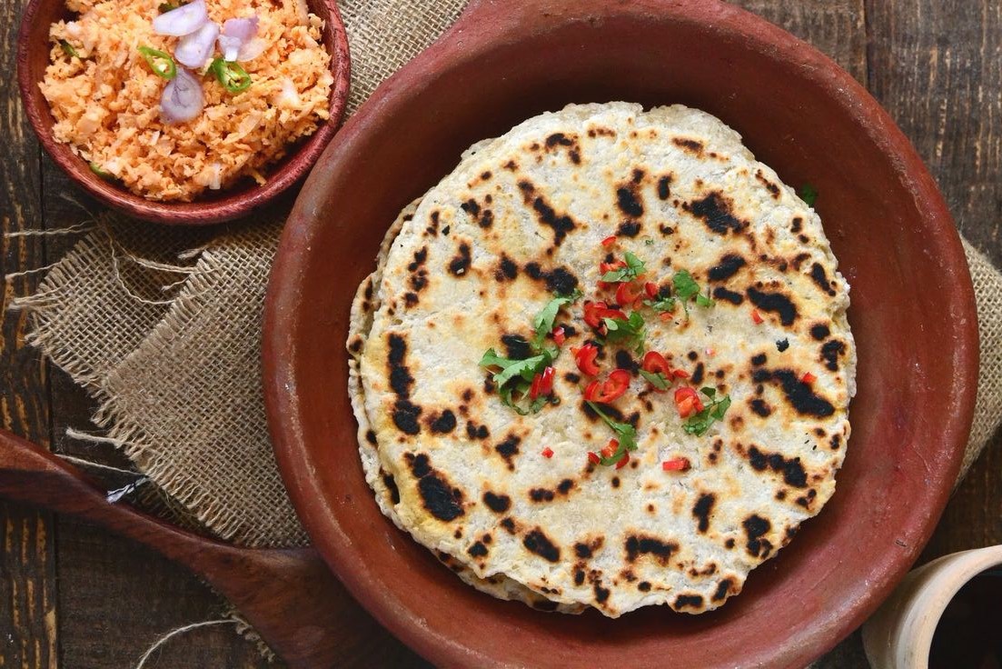 <br/>3 Rotis with Dhal curry and Red onions sambol<br/><br/>Ingredients<br/>Wheat flour, Coconut oil, Red onions, Green Chillies, Scraped coconuts, Salt, Pepper, Chilli powder, Ginger, Garlic