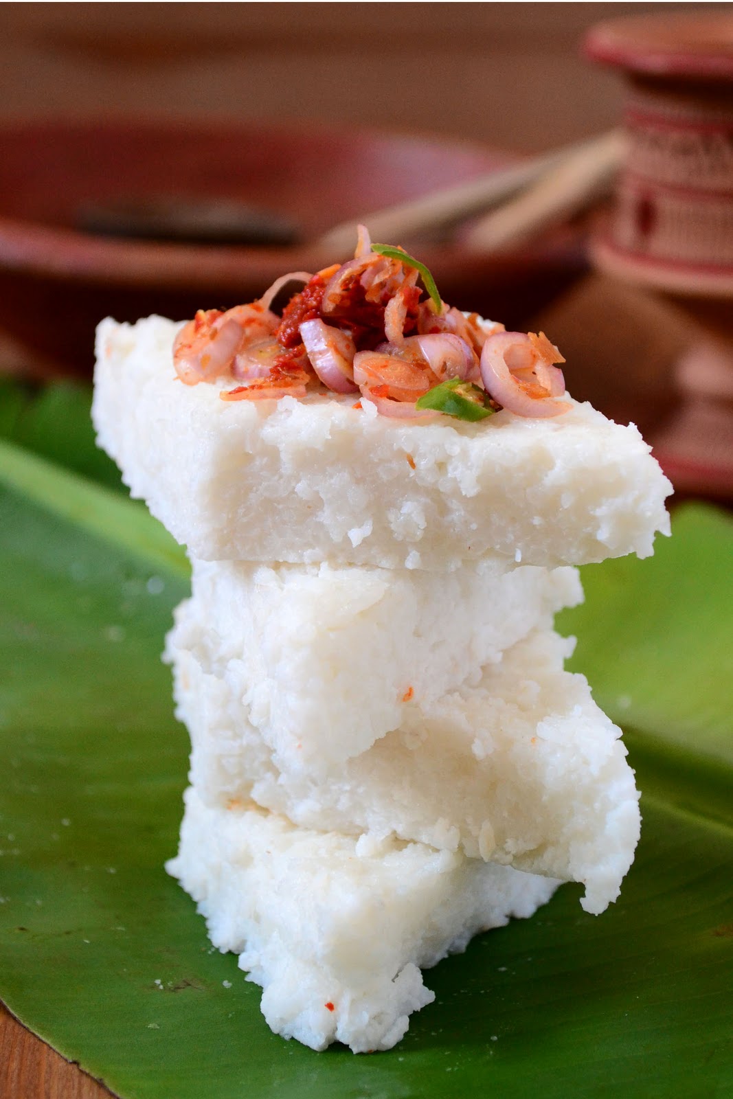 <br/>10% Off on our decadent Milk rice & curries dish!<br/><br/>Ingredients<br/>Jasmine rice, Coconut cream, Salmon, Red onions, Green chillies, Salt, Pepper, Turmeric powder, Ginger, Garlic